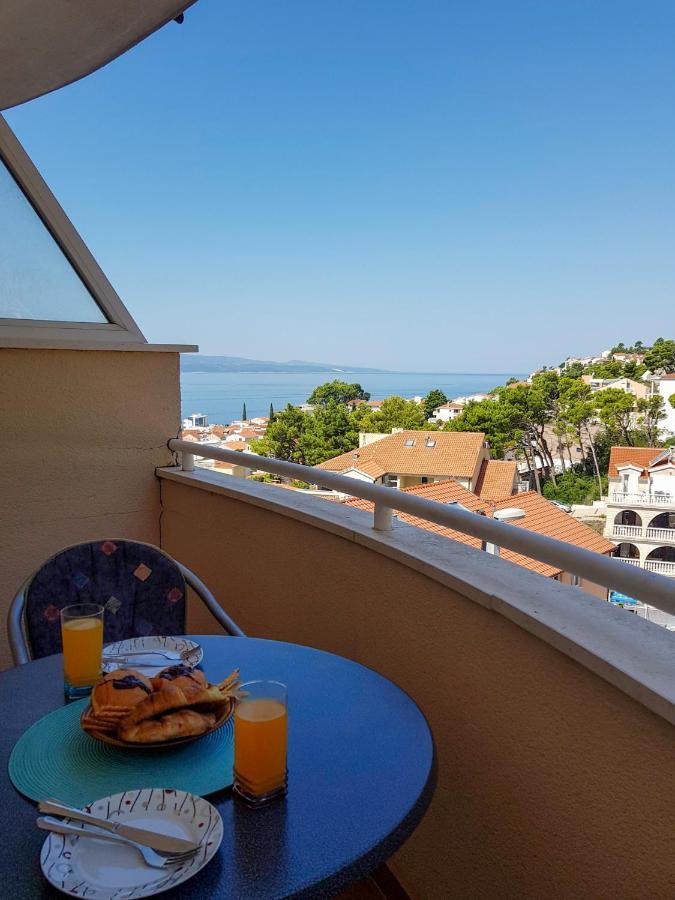 Apartment Smile Baska Voda Luaran gambar